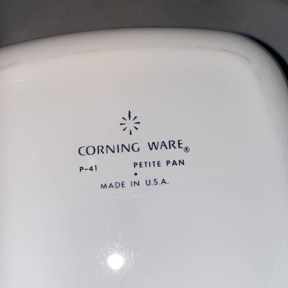 Vintage Corning ware 1 3/4 cup set of 2 petite pan